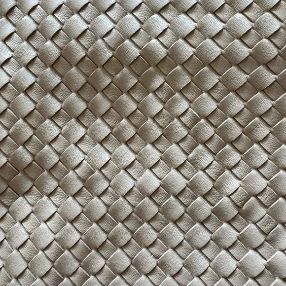 Quince taupe Woven Shoulder Bag - Picture 4 of 5